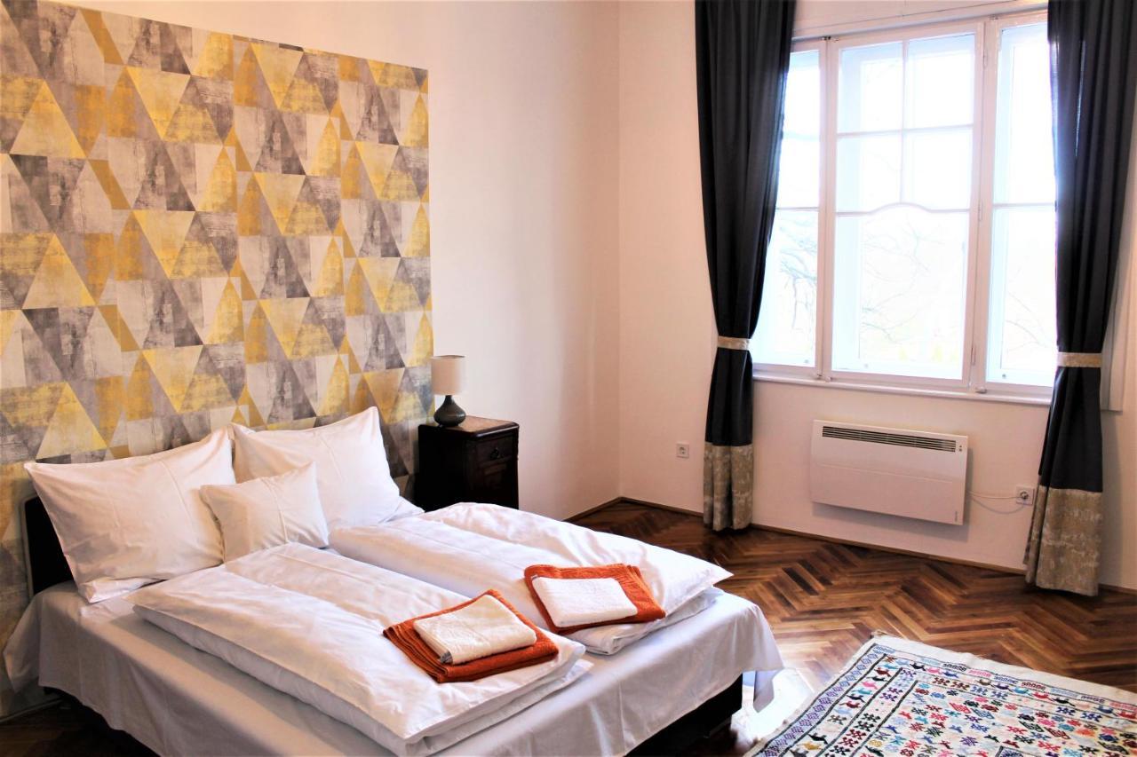 Csilla Home Apartman Miskolc Esterno foto